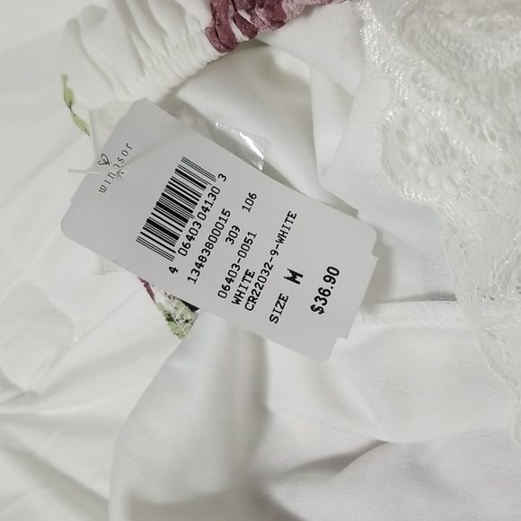 Windsor Medium floral jumpsuit - Picture 3 of 3